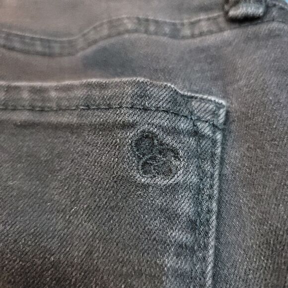 Jessica Simpson black high-rise skinny jeans size 12/31 - stretch denim, comfy - Picture 9 of 10